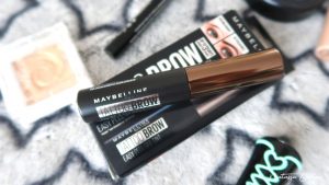 Maybelline Tattoo Brow Peel-Off gel 1